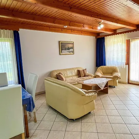 Bequem Eingerichtete Mit Grossem Garten By Interhome Zalakaros