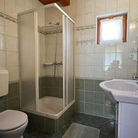 Apartament Bequem Eingerichtete Mit Grossem Garten By Interhome *