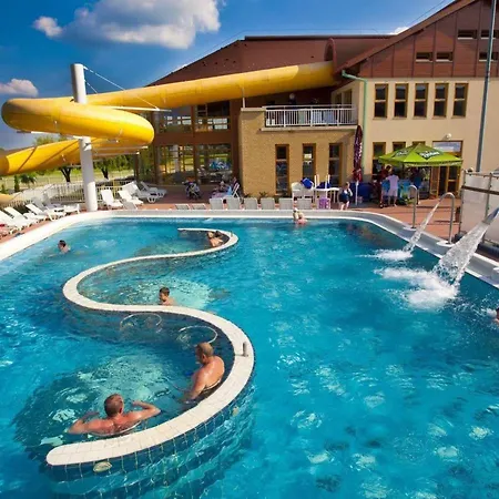 Bequem Eingerichtete Mit Grossem Garten By Interhome Apartament Zalakaros