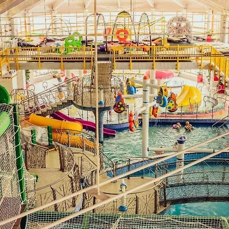 Bequem Eingerichtete Mit Grossem Garten By Interhome *