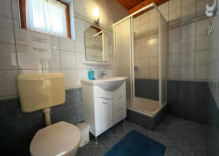 Апартаменты Bequem Eingerichtete Mit Grossem Garten By Interhome