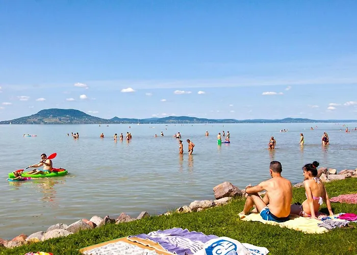 Bequem Eingerichtete Mit Grossem Garten By Interhome Апартаменты *